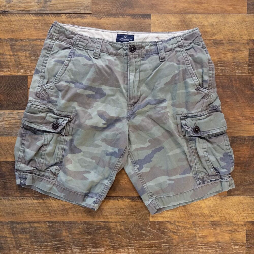 American Eagle Cargo Shorts Mens 35 Woodland Camo Cotton Military Utility Skater
